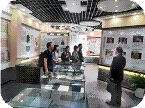 参观照1